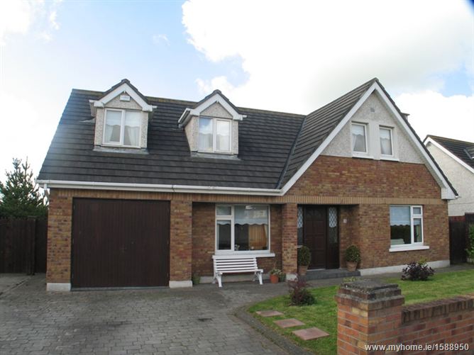 18 The Streams, Caragh, Co. Kildare Jordan Town and Country Estate